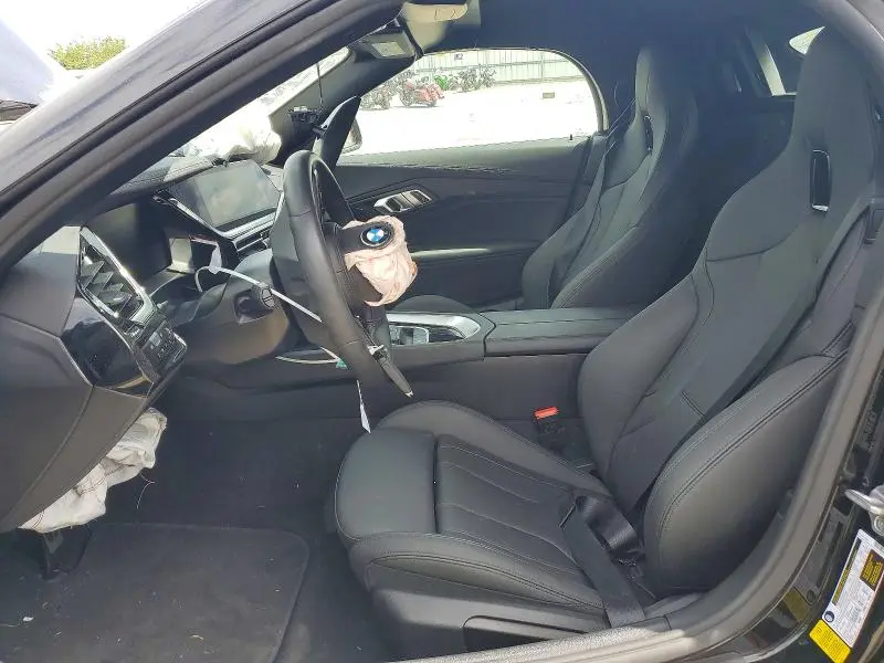 2023 BMW Z4 M40I  