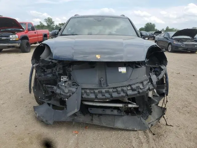 2023 PORSCHE CAYENNE BASE  