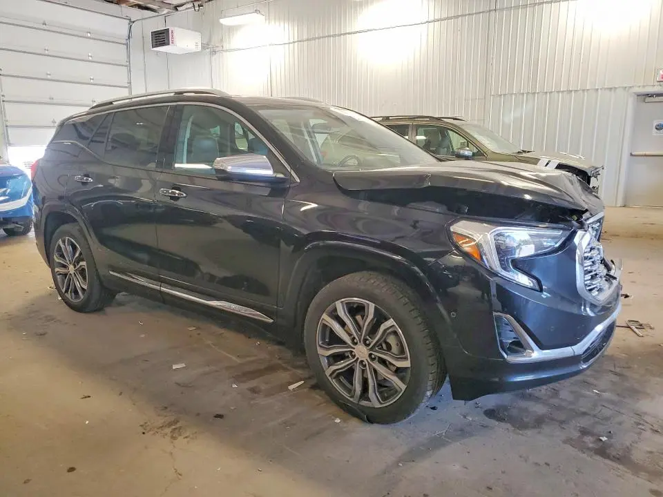 2020 GMC TERRAIN DENALI  