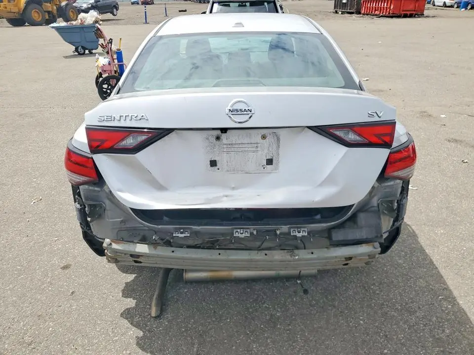 2021 NISSAN SENTRA SV  