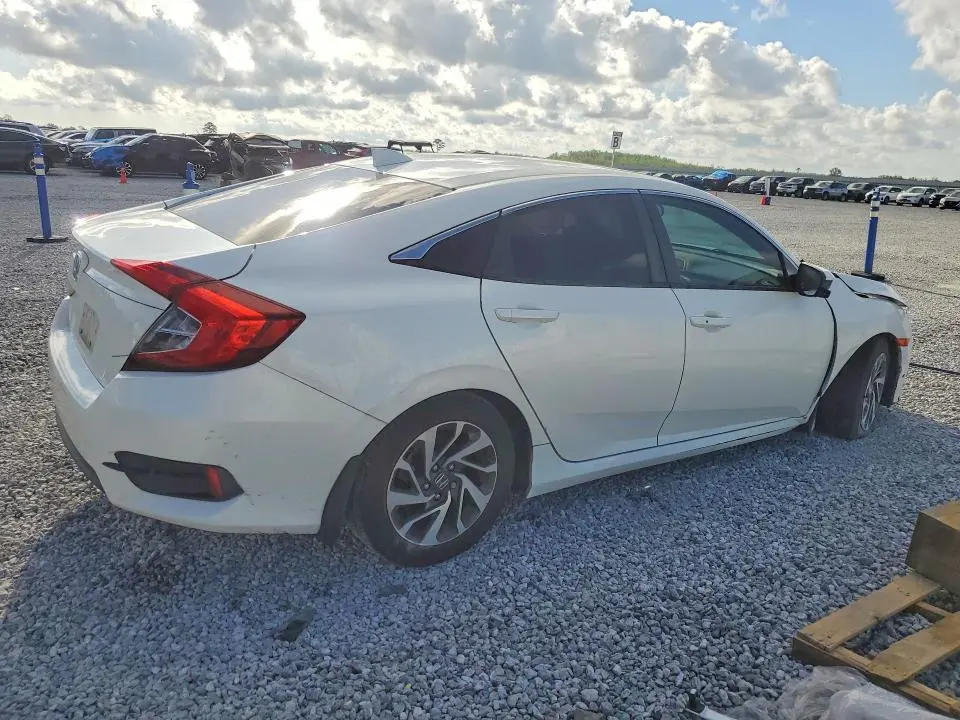 2017 HONDA CIVIC EX  