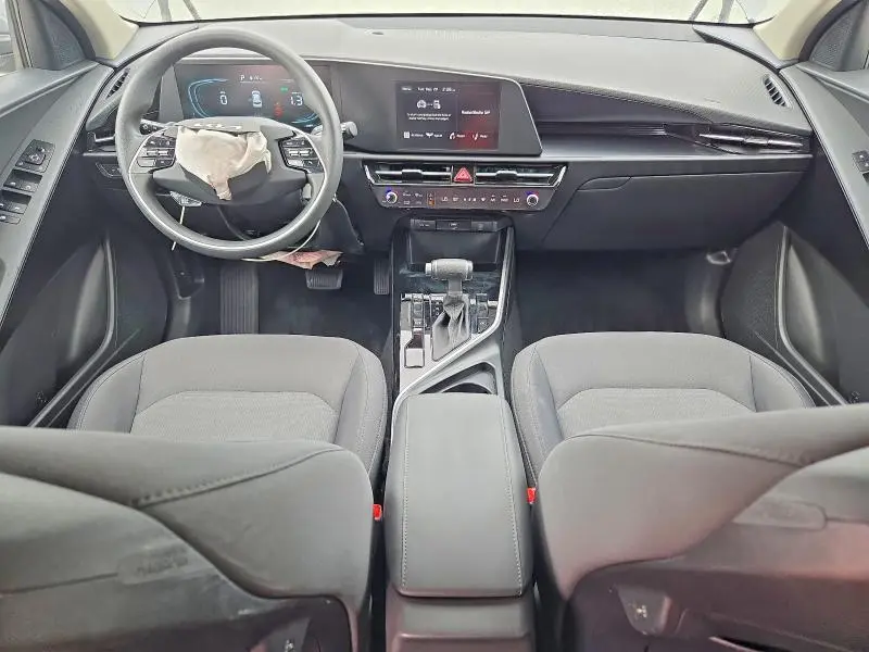 2026 KIA NIRO LX  
