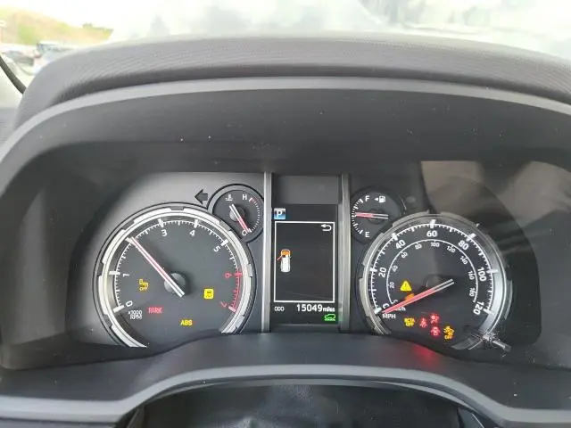 2023 TOYOTA 4RUNNER SE  