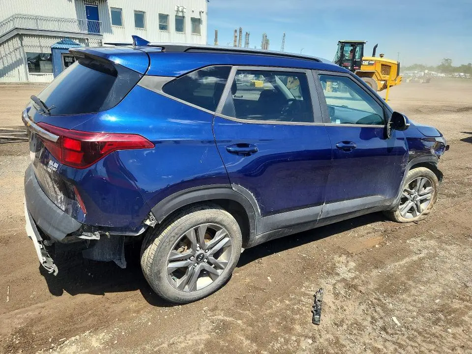 2021 KIA SELTOS LX  