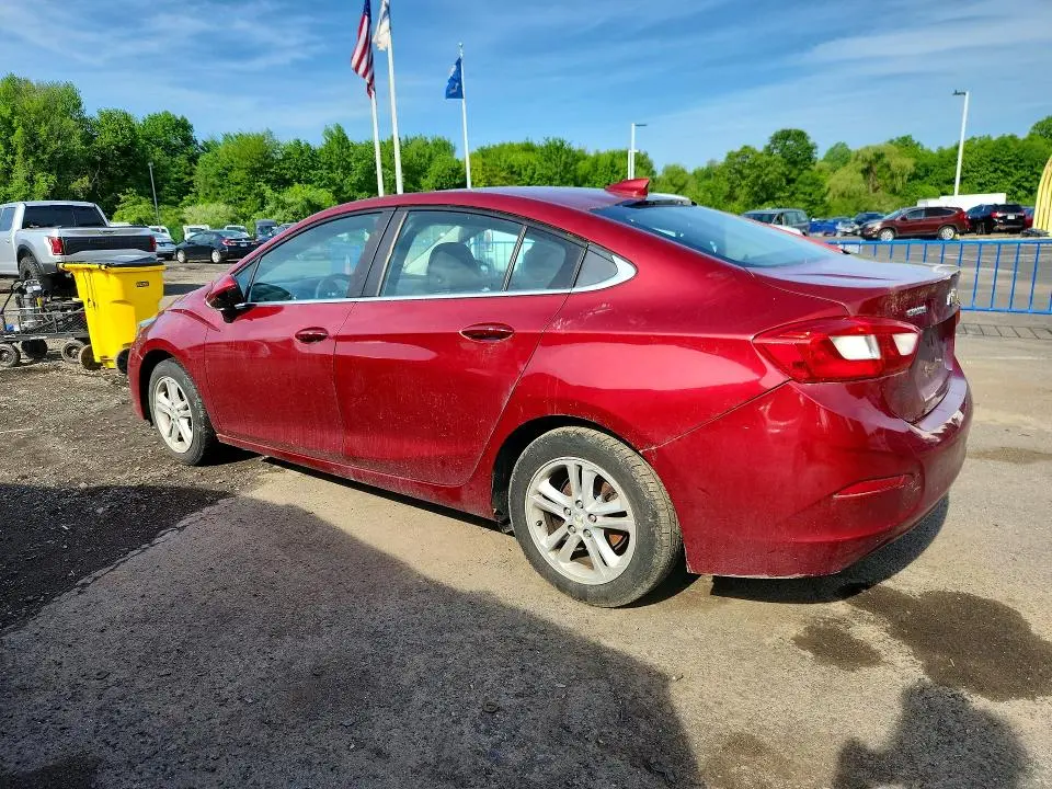 2017 CHEVROLET CRUZE LT  