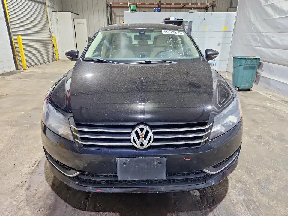 2012 VOLKSWAGEN PASSAT SE  