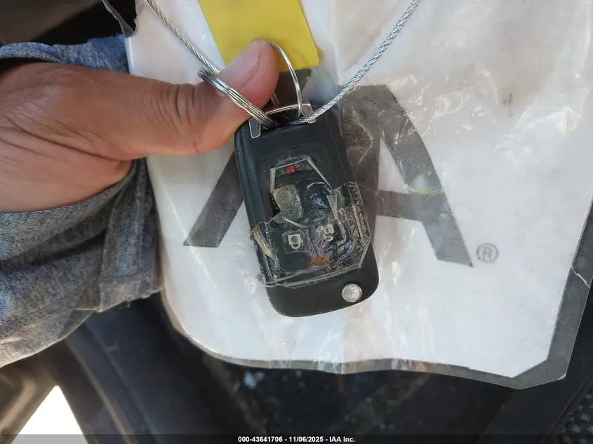 2011 CHEVROLET EQUINOX 1LT