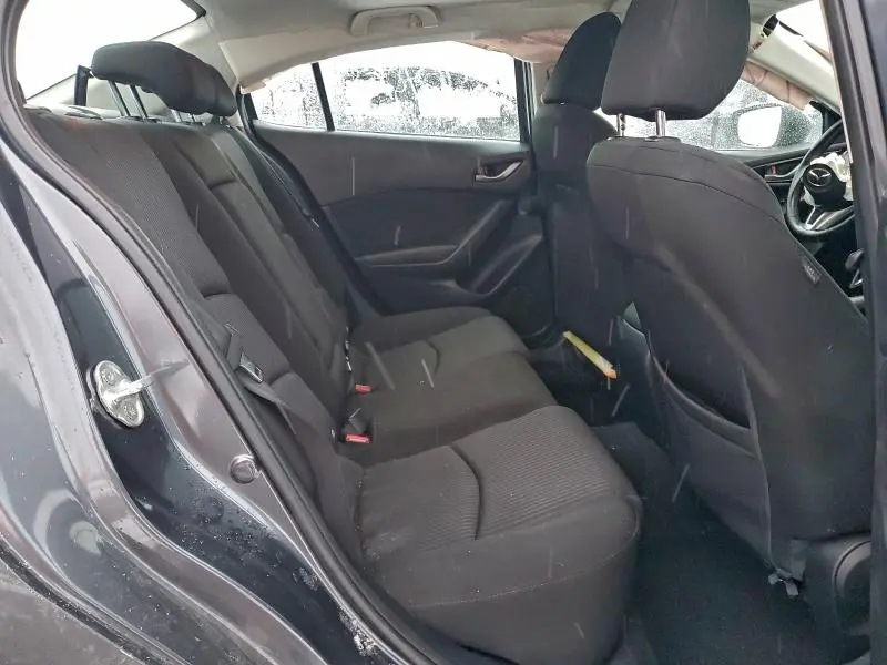 2015 MAZDA 3 TOURING  