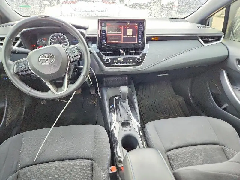 2021 TOYOTA COROLLA SE  