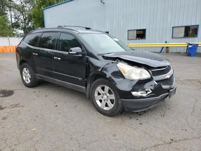 2011 CHEVROLET TRAVERSE LT  