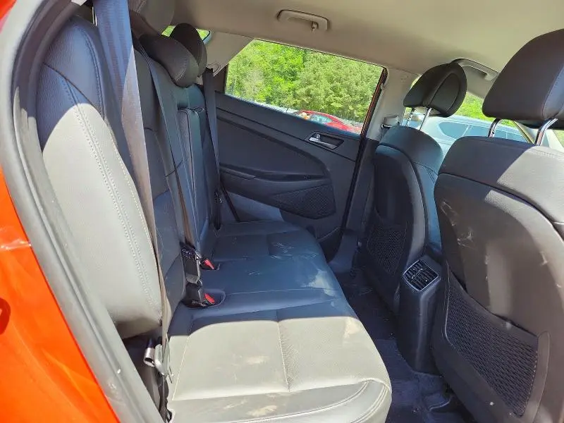 2016 HYUNDAI TUSCON   
