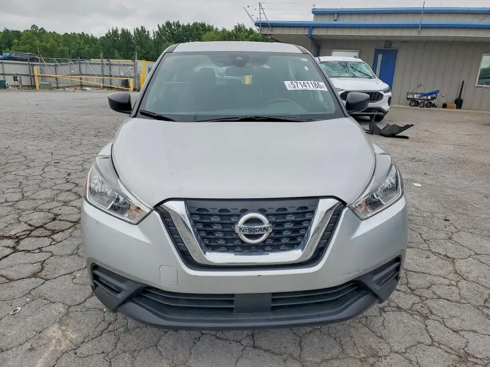 2020 NISSAN KICKS S  
