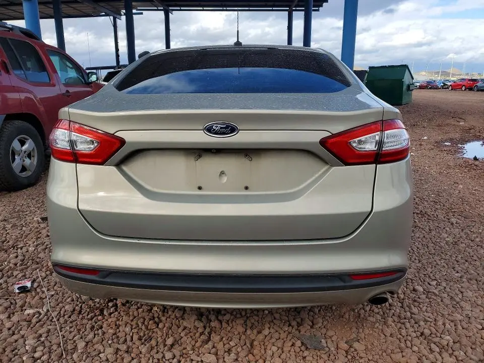 2015 FORD FUSION SE  