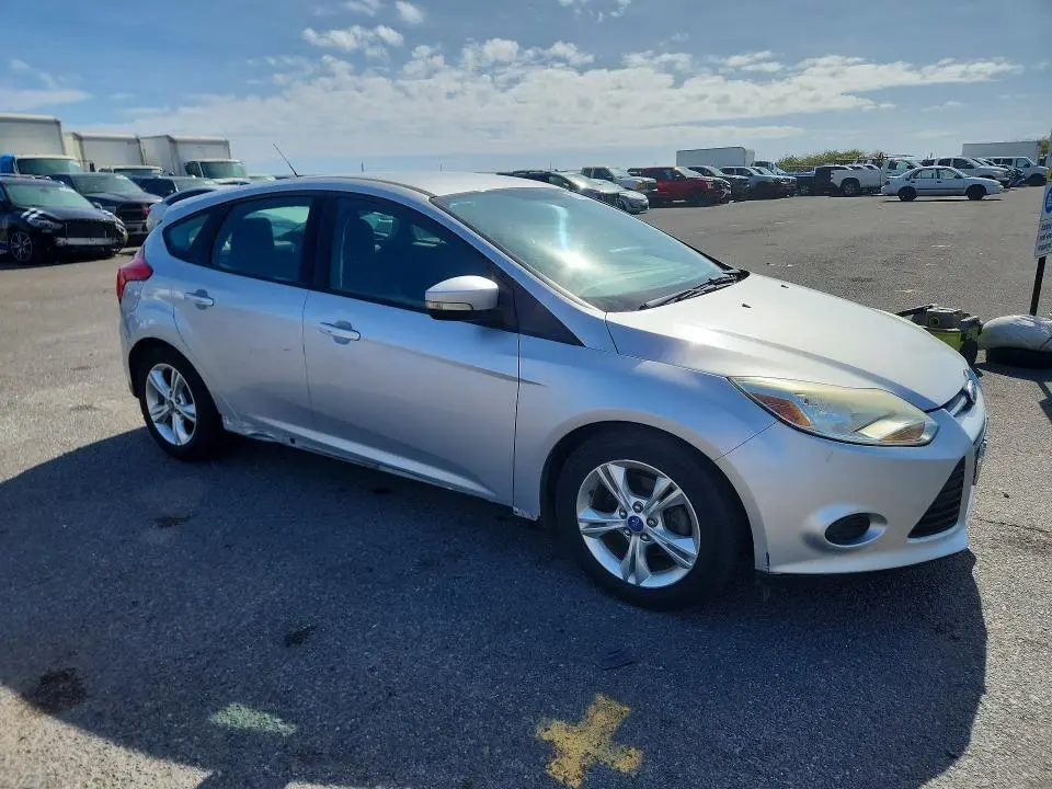 2013 FORD FOCUS SE  