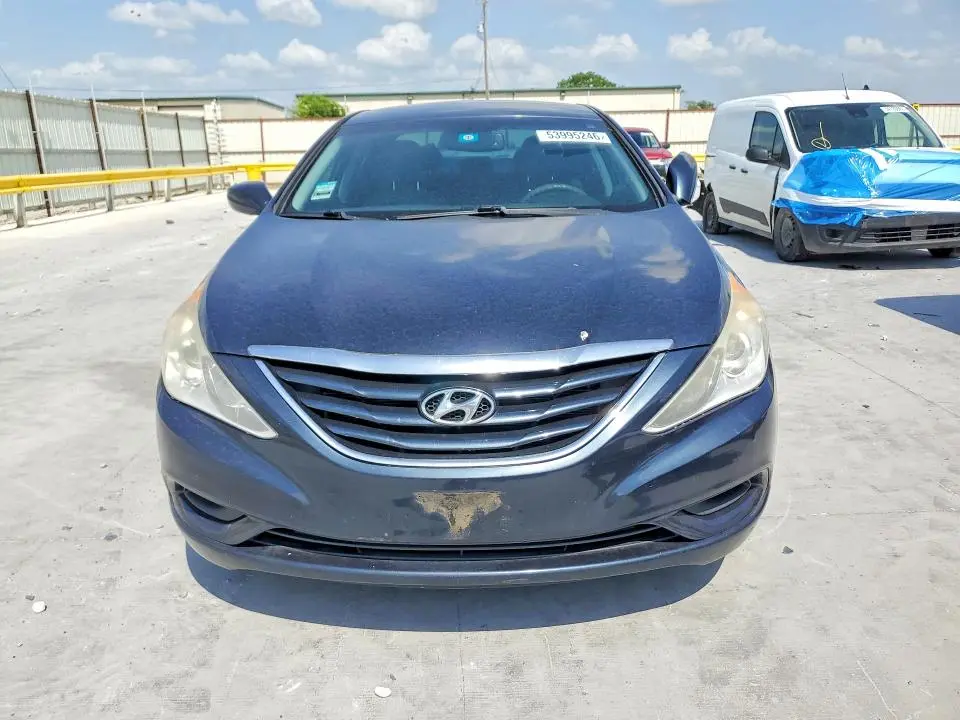 2012 HYUNDAI SONATA GLS  