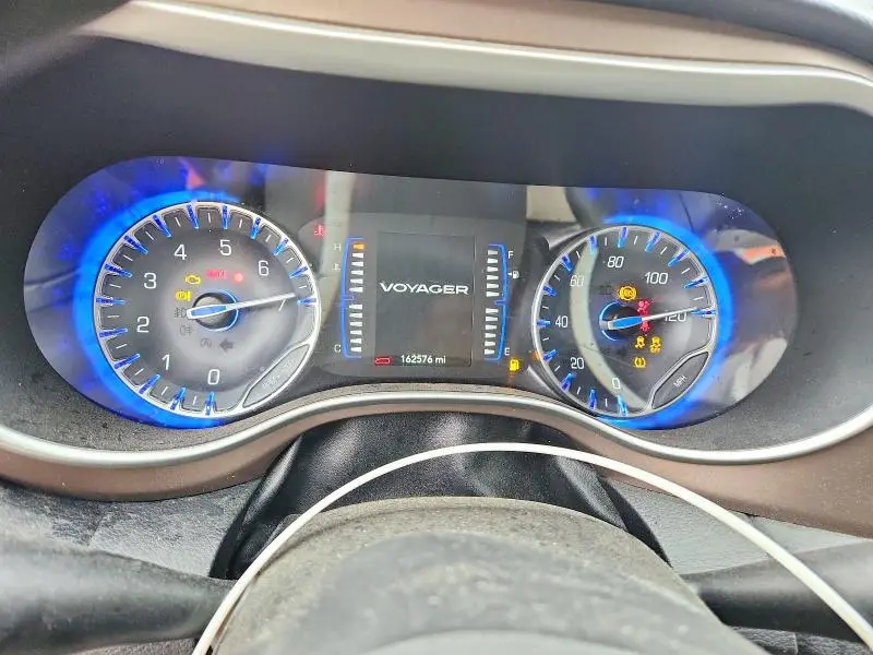 2021 CHRYSLER VOYAGER LXI  
