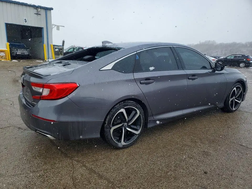 2018 HONDA ACCORD SPORT  