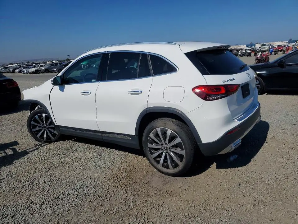 2023 MERCEDES-BENZ GLA 250  