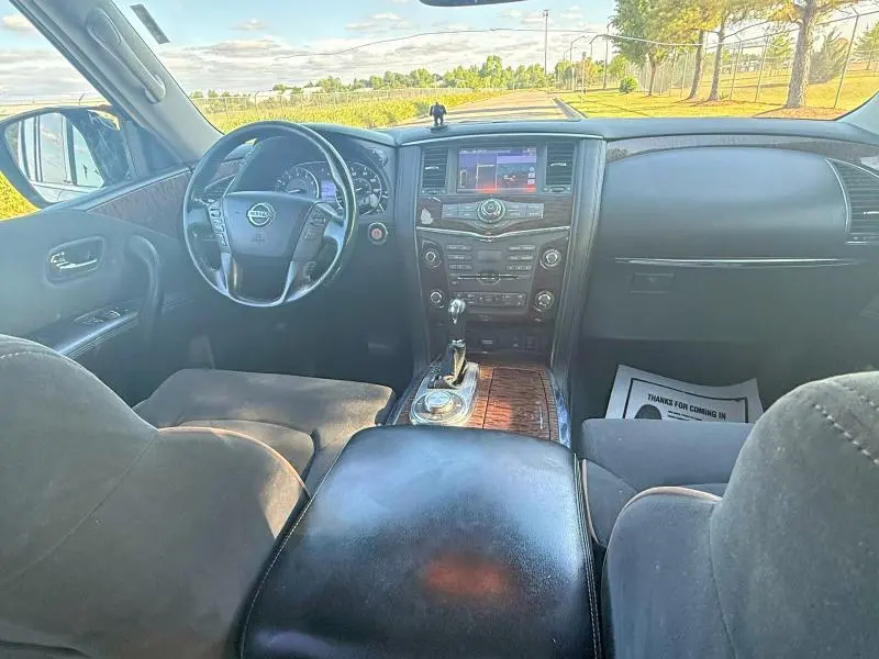 2017 NISSAN ARMADA SV  