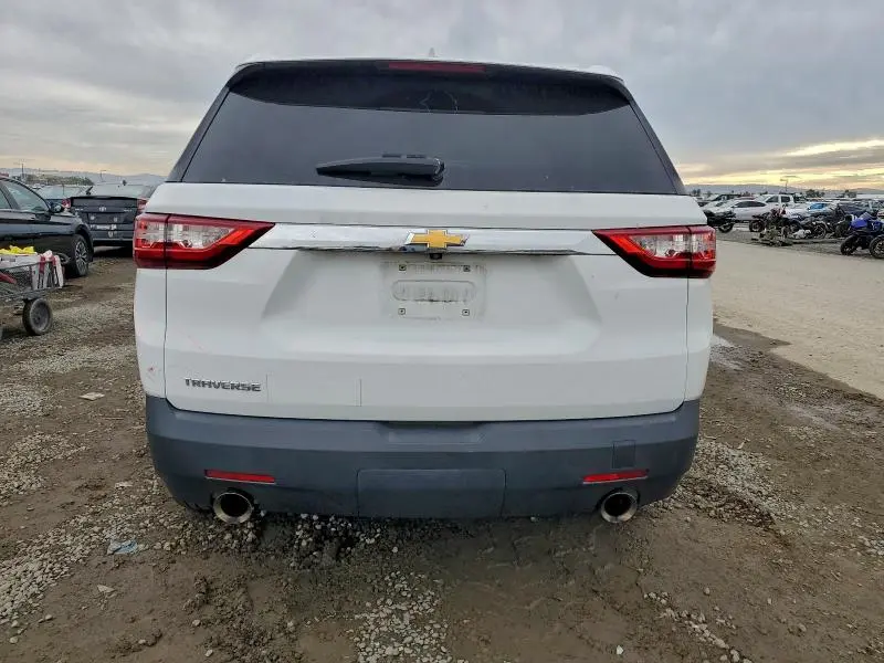 2020 CHEVROLET TRAVERSE LS  