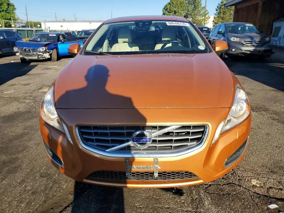 2012 VOLVO S60 T5  
