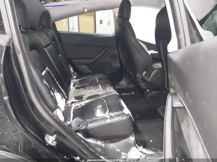 2022 TESLA MODEL Y LONG RANGE DUAL MOTOR ALL-WHEEL DRIVE