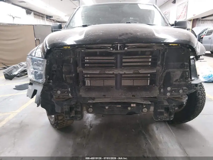 2022 RAM 1500 CLASSIC SLT  4X2 5'7 BOX