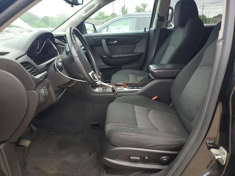 2013 CHEVROLET TRAVERSE LT  