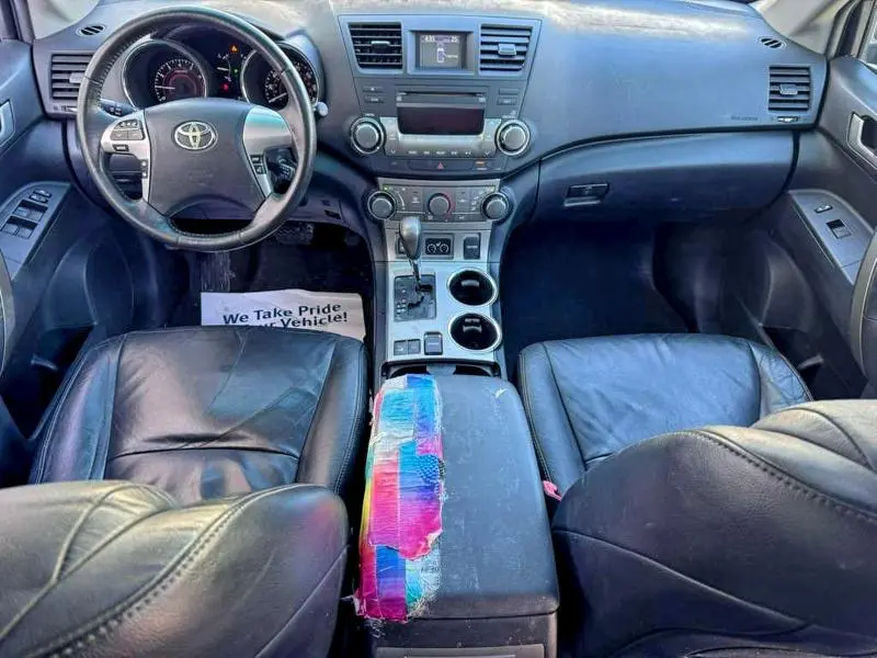 2012 TOYOTA HIGHLANDER BASE  