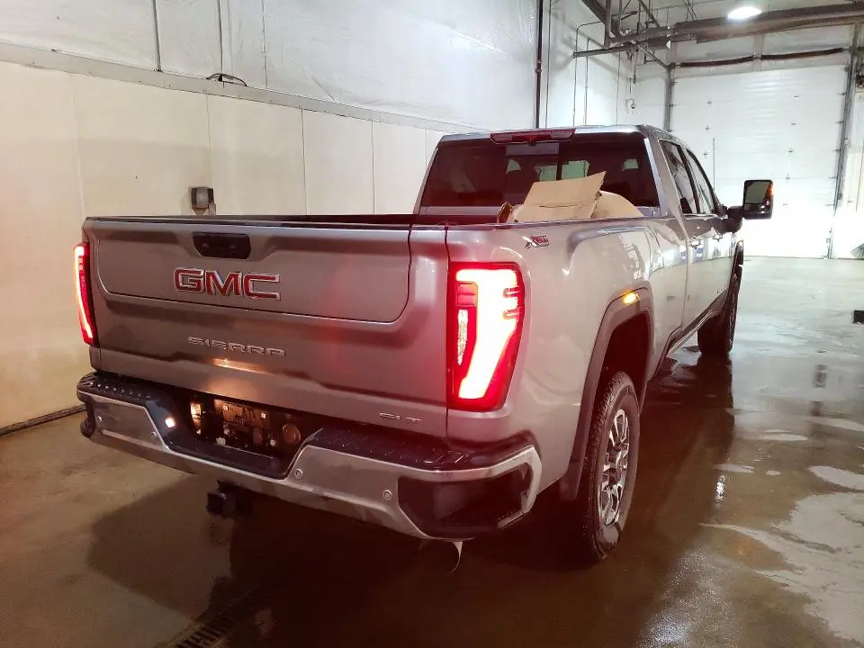 2025 GMC SIERRA K3500 SLT  
