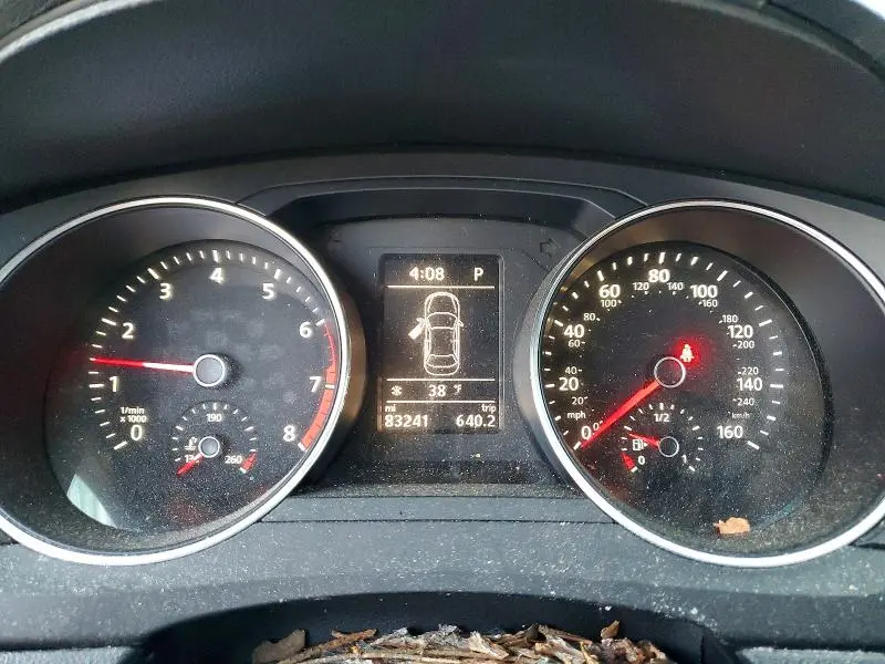 2017 VOLKSWAGEN JETTA SE  