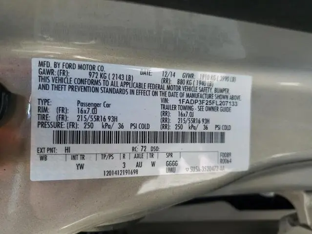 2015 FORD FOCUS SE  