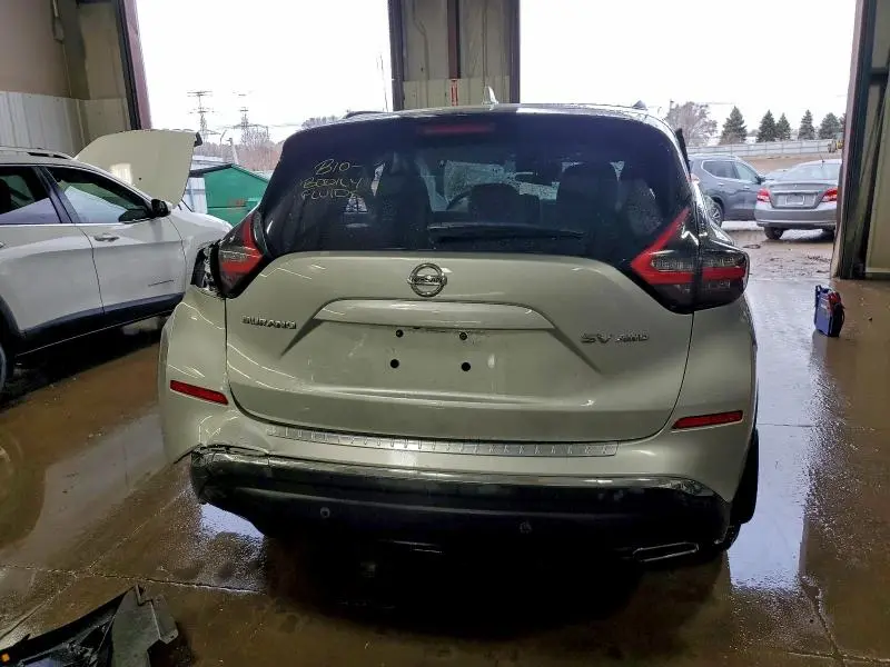 2022 NISSAN MURANO SV  