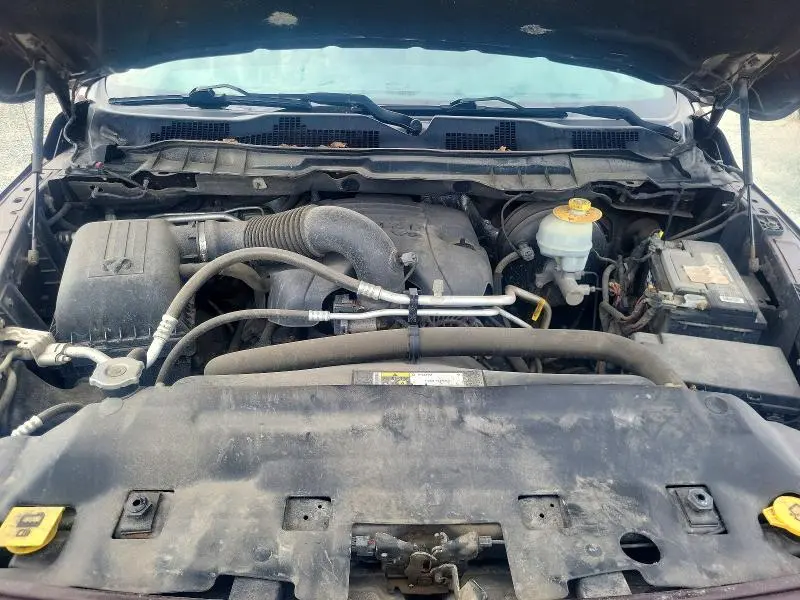 2015 RAM 1500 SLT  