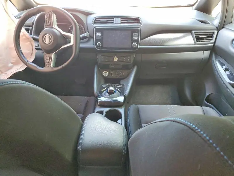 2023 NISSAN LEAF SV PLUS  