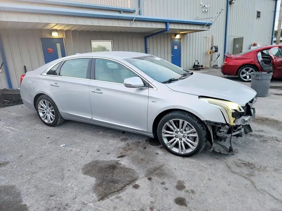 2018 CADILLAC XTS LUXURY  
