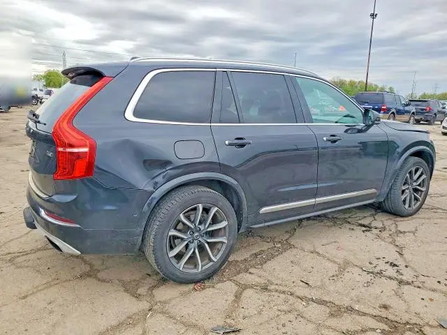 2016 VOLVO XC90 T6  