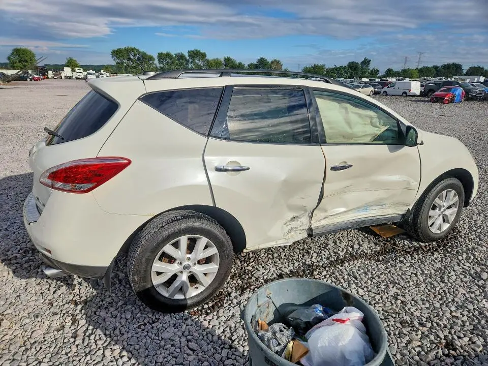 2011 NISSAN MURANO S  