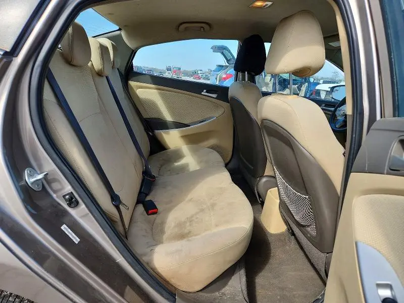2014 HYUNDAI ACCENT GLS  