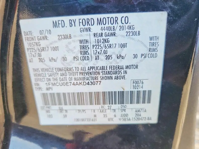 2010 FORD ESCAPE LIMITED  