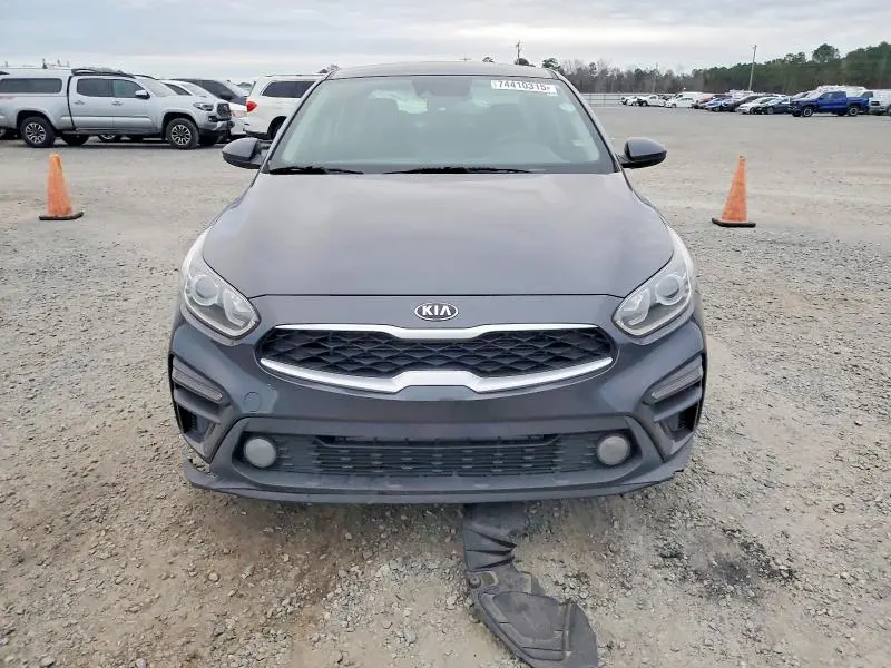 2021 KIA FORTE FE  