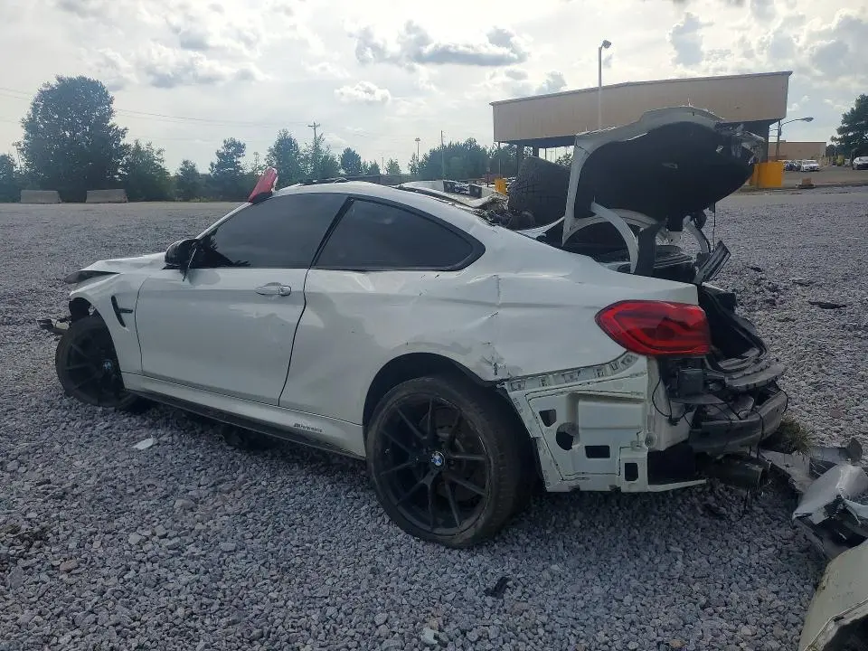 2018 BMW M4   