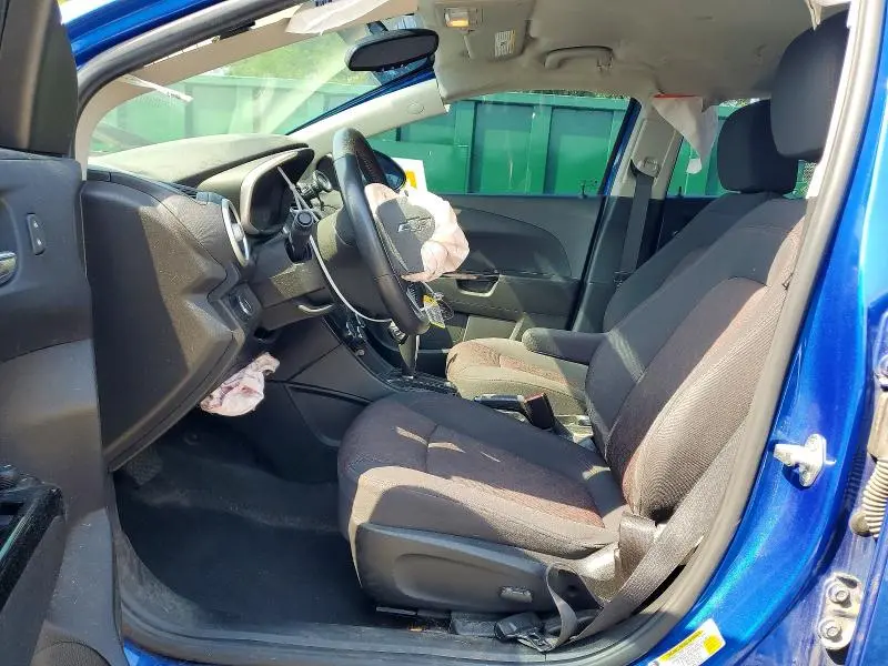 2019 CHEVROLET SONIC LT  