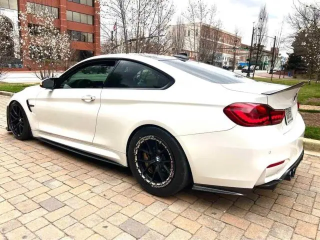 2020 BMW M4 CS  