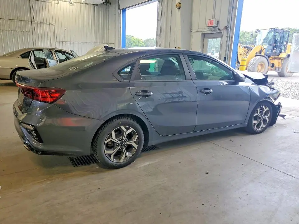 2019 KIA FORTE LXS  