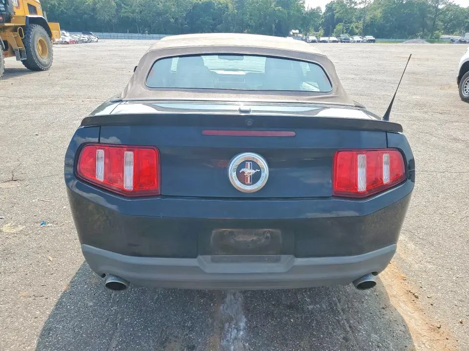 2011 FORD MUSTANG   