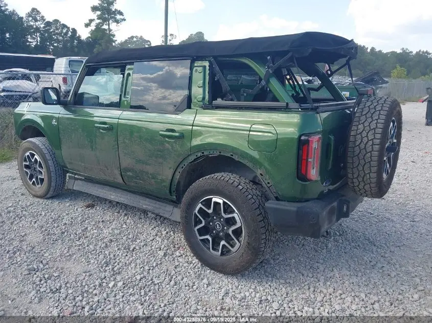 2022 FORD BRONCO OUTER BANKS