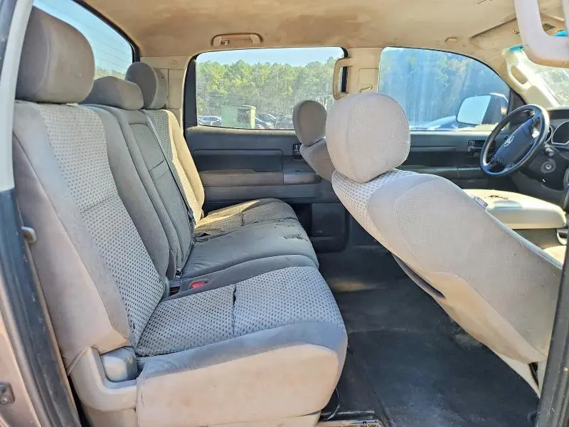 2013 TOYOTA TUNDRA CREWMAX SR5  