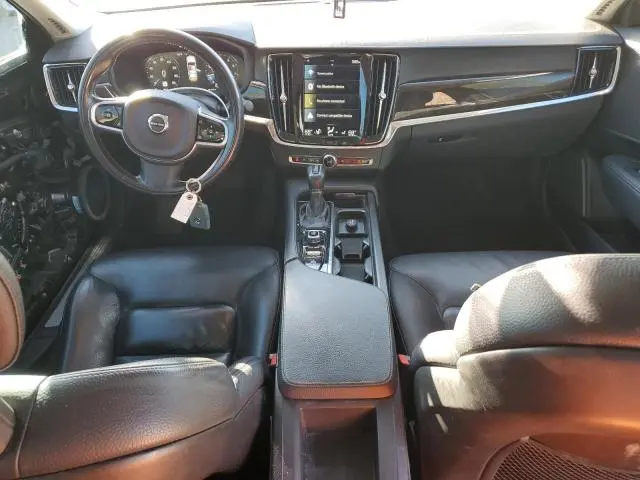 2018 VOLVO S90 T6 MOMENTUM  