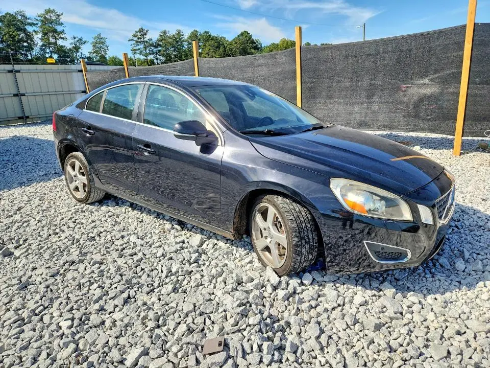 2012 VOLVO S60 T5  